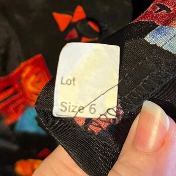 Vintage In Group LTD Button Up Blouse with original Shoulder Pads Size 6 - Picture 9 of 10